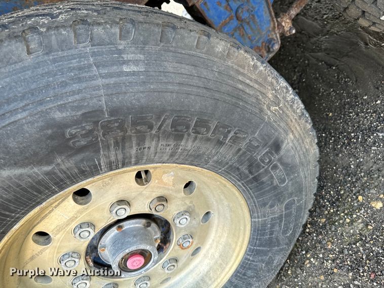 image for item EH4356 Peterson 4700B horizontal grinder