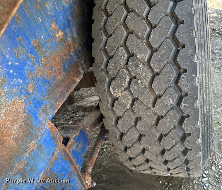 image for item EH4356 Peterson 4700B horizontal grinder