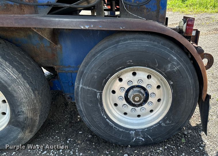 image for item EH4356 Peterson 4700B horizontal grinder