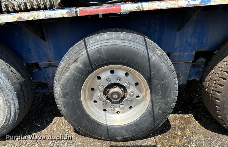 image for item EH4356 Peterson 4700B horizontal grinder