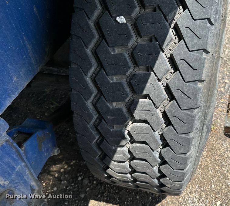 image for item EH4356 Peterson 4700B horizontal grinder