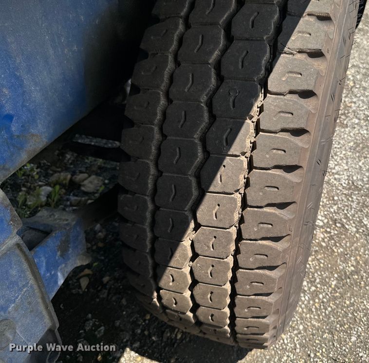 image for item EH4356 Peterson 4700B horizontal grinder