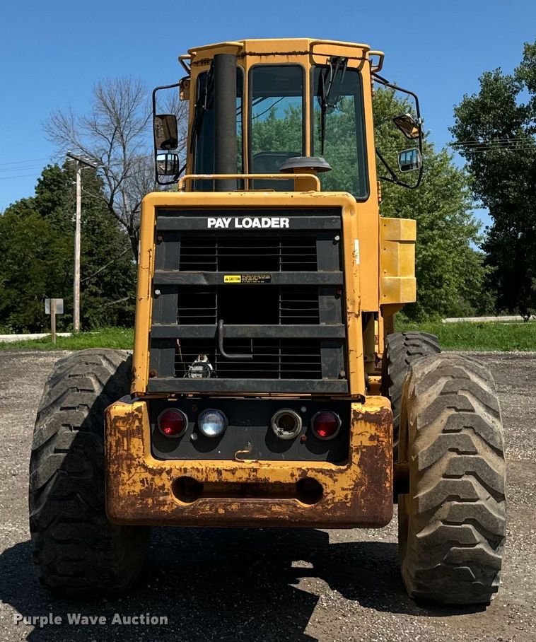 image for item EH4357 1989 Dresser 520B wheel loader
