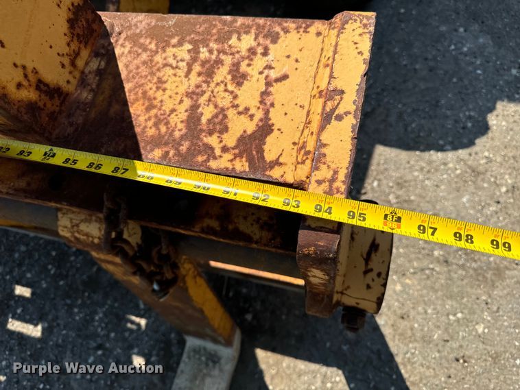 image for item EH4357 1989 Dresser 520B wheel loader