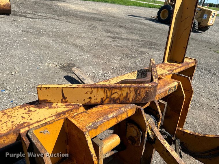 image for item EH4357 1989 Dresser 520B wheel loader