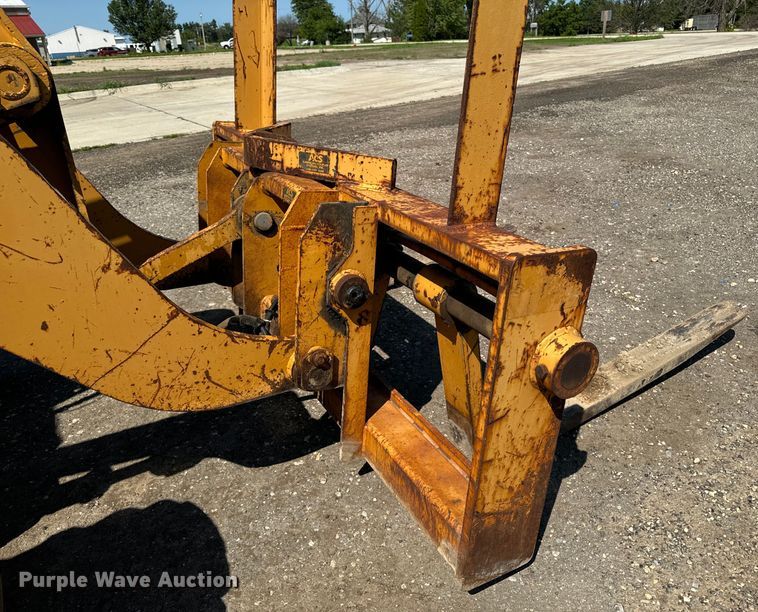 image for item EH4357 1989 Dresser 520B wheel loader