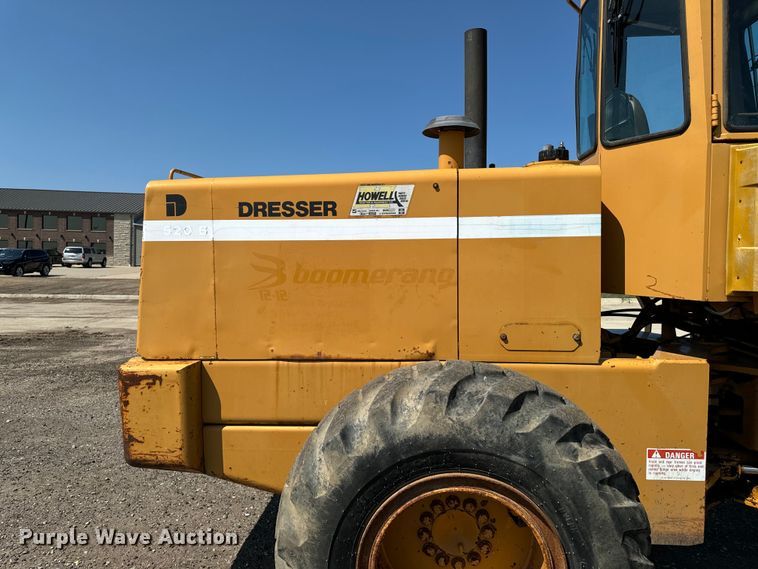 image for item EH4357 1989 Dresser 520B wheel loader