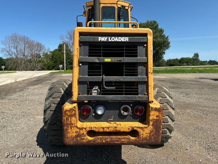 image for item EH4357 1989 Dresser 520B wheel loader