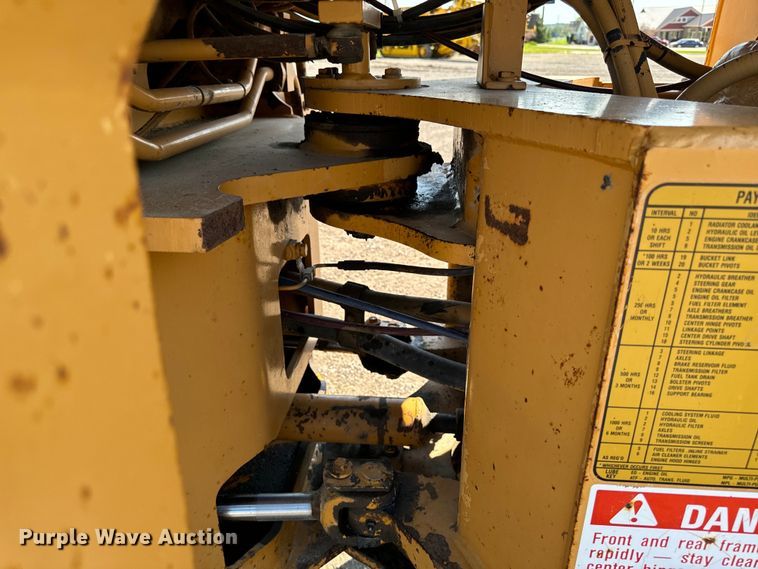 image for item EH4357 1989 Dresser 520B wheel loader