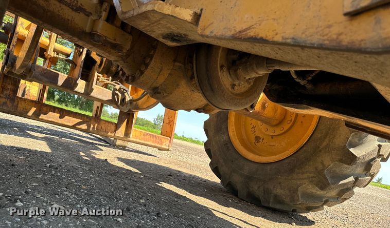 image for item EH4357 1989 Dresser 520B wheel loader