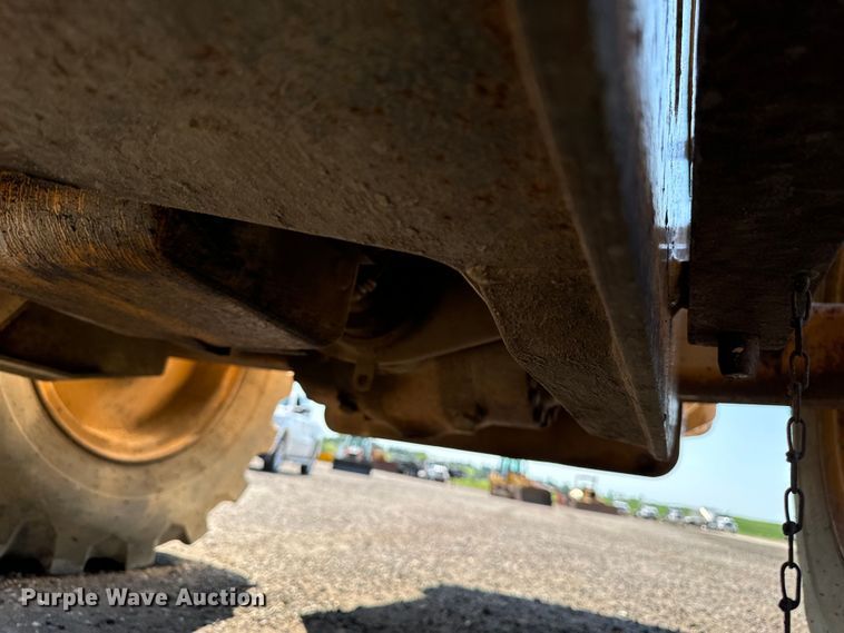 image for item EH4357 1989 Dresser 520B wheel loader