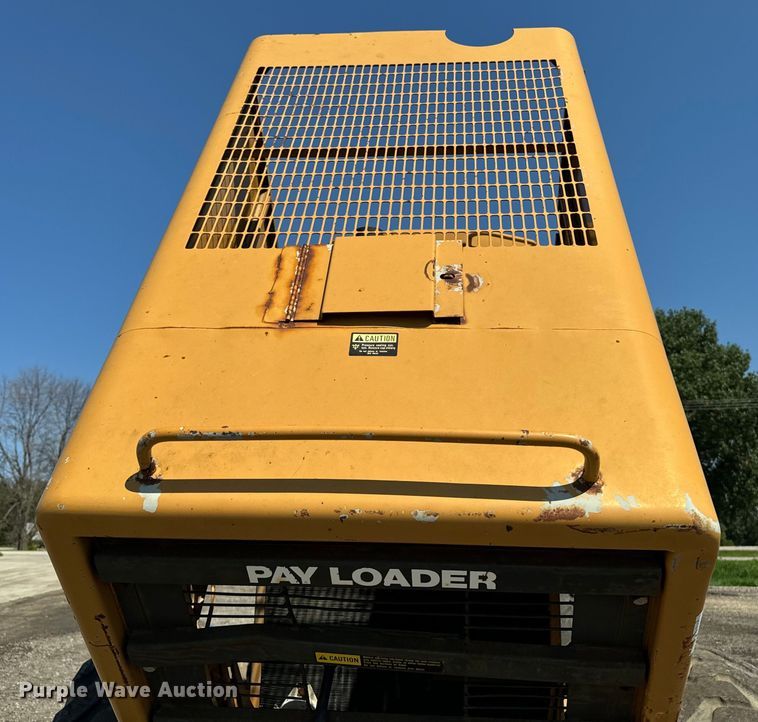 image for item EH4357 1989 Dresser 520B wheel loader