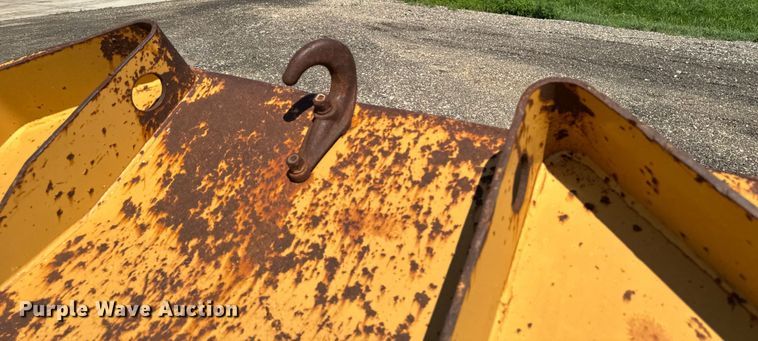 image for item EH4357 1989 Dresser 520B wheel loader