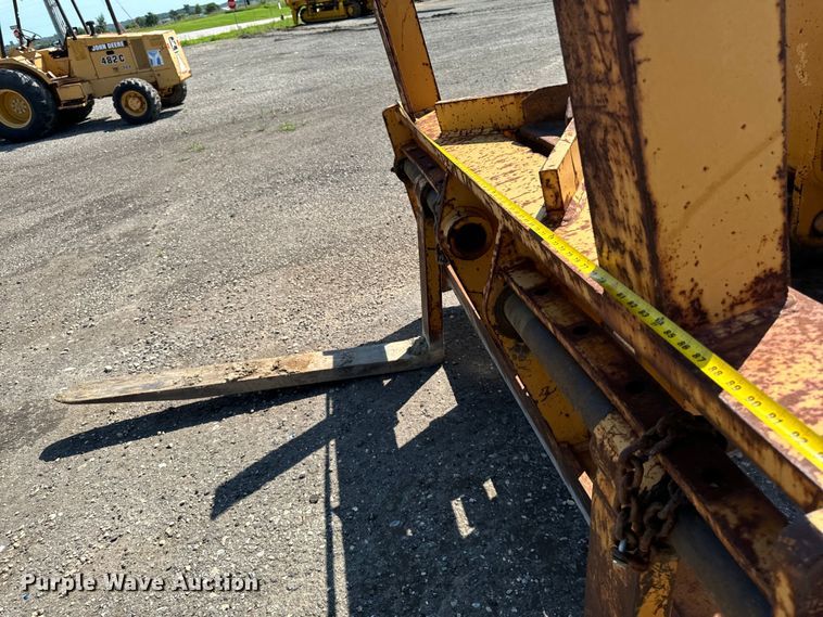 image for item EH4357 1989 Dresser 520B wheel loader