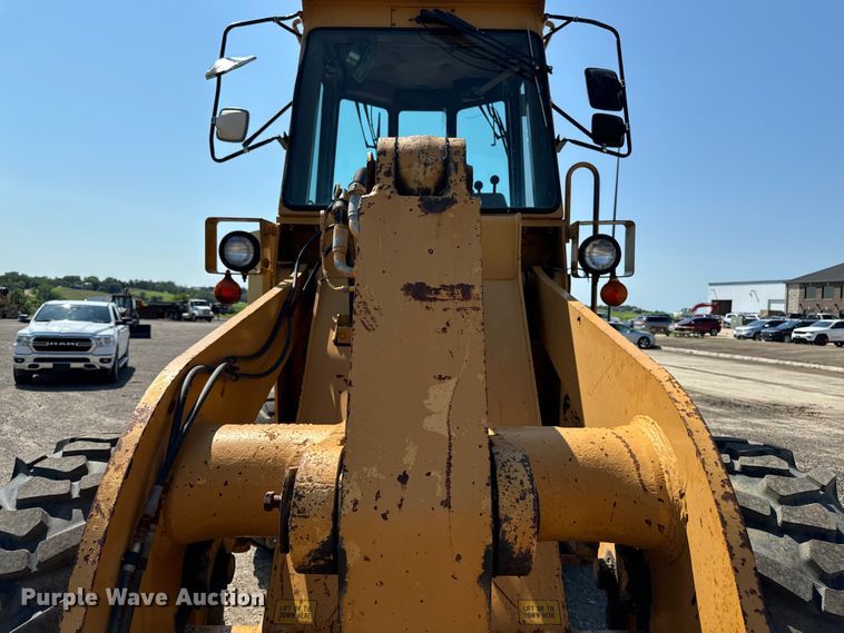 image for item EH4357 1989 Dresser 520B wheel loader