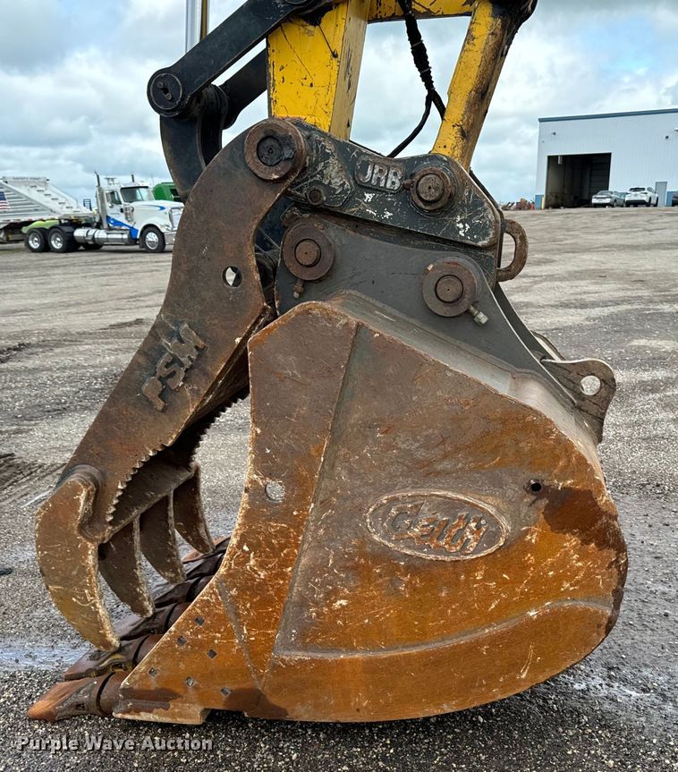 image for item EH4358 2013 Komatsu PC290LC-10 excavator