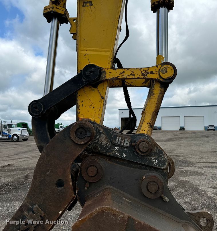 image for item EH4358 2013 Komatsu PC290LC-10 excavator