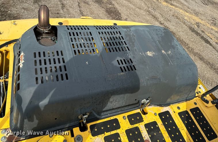 image for item EH4358 2013 Komatsu PC290LC-10 excavator