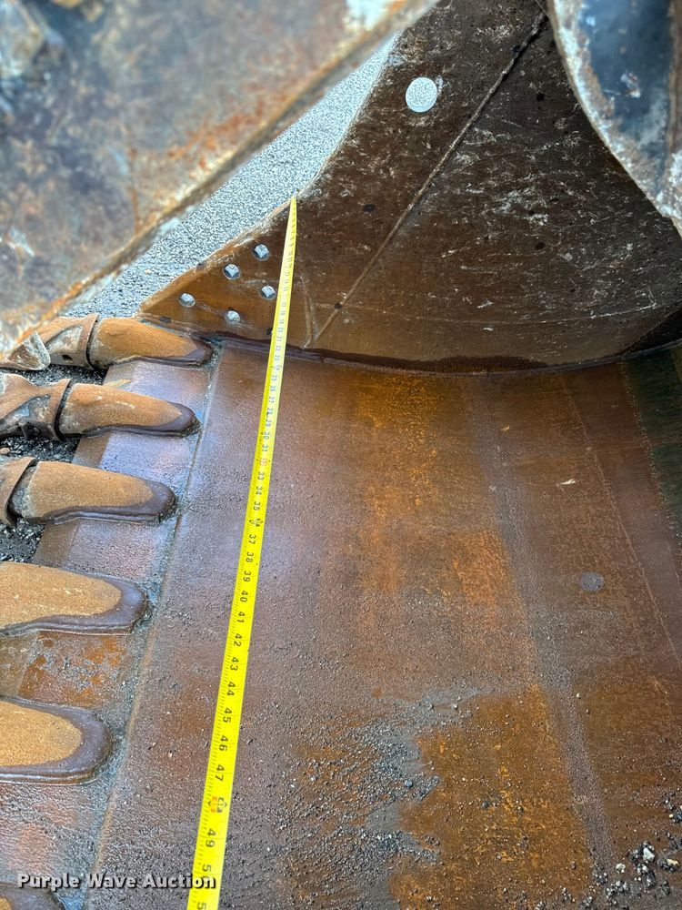 image for item EH4358 2013 Komatsu PC290LC-10 excavator