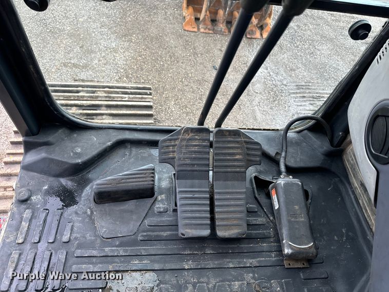 image for item EH4358 2013 Komatsu PC290LC-10 excavator