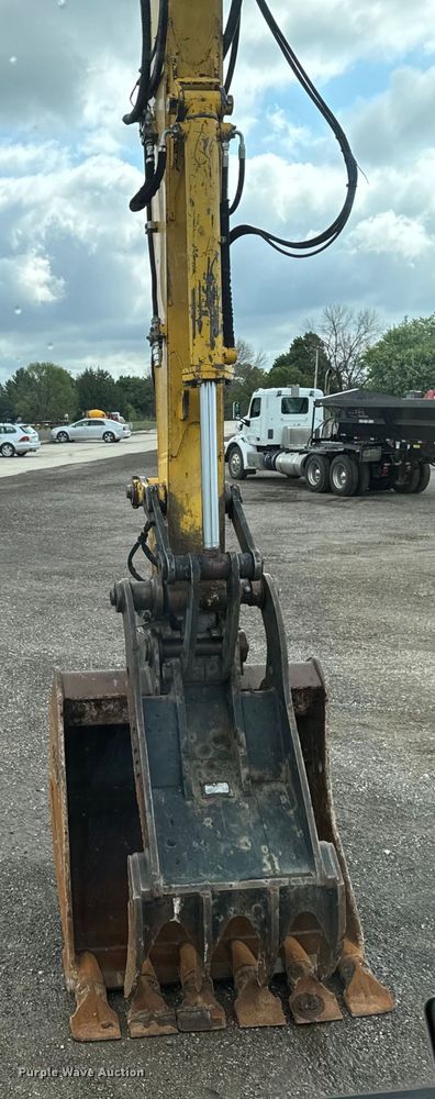 image for item EH4358 2013 Komatsu PC290LC-10 excavator