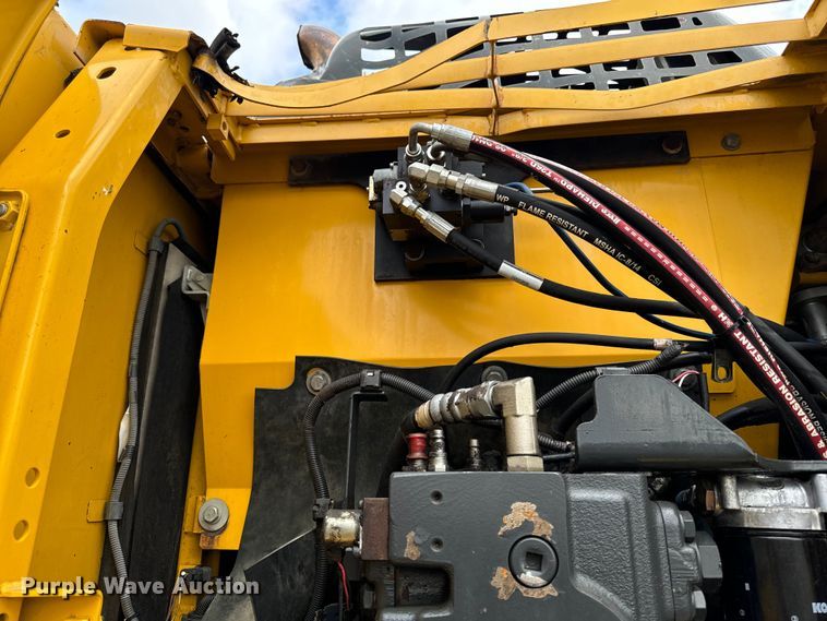 image for item EH4358 2013 Komatsu PC290LC-10 excavator