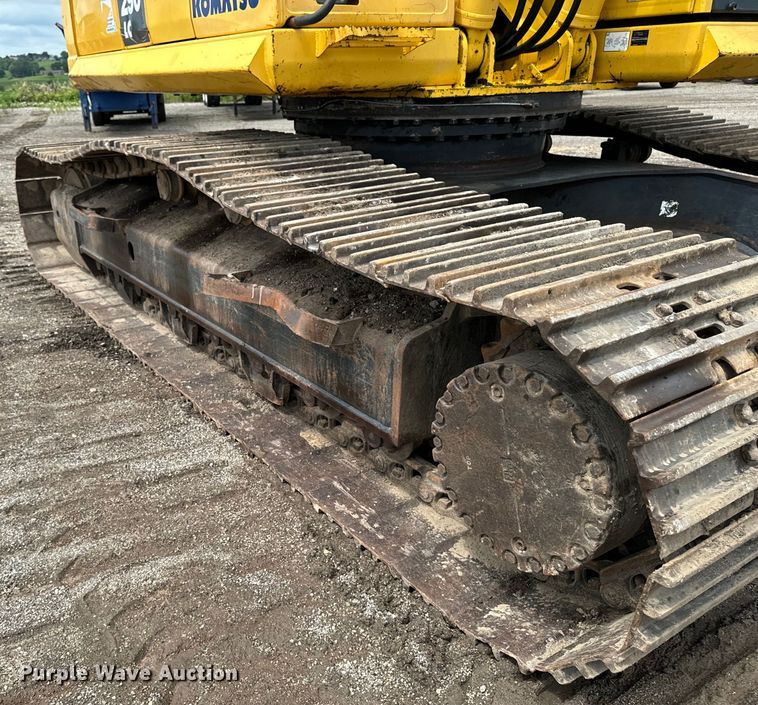 image for item EH4358 2013 Komatsu PC290LC-10 excavator