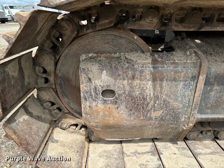 image for item EH4358 2013 Komatsu PC290LC-10 excavator