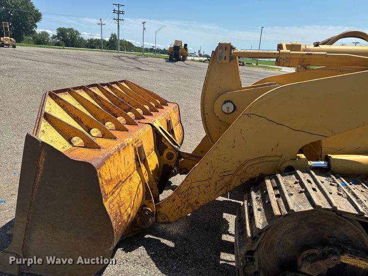 image for item EH4359 2002 Caterpillar 953C track loader