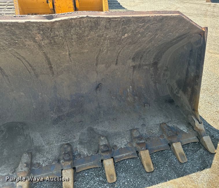 image for item EH4359 2002 Caterpillar 953C track loader