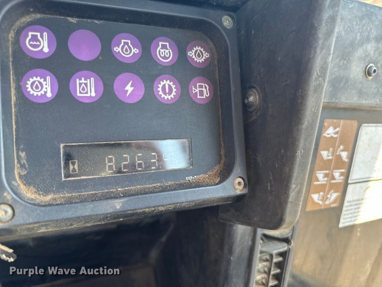 image for item EH4359 2002 Caterpillar 953C track loader