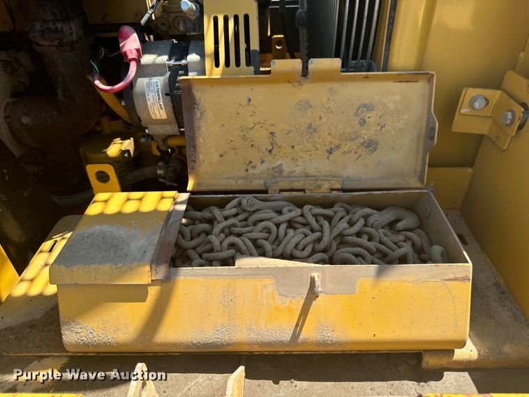 image for item EH4359 2002 Caterpillar 953C track loader