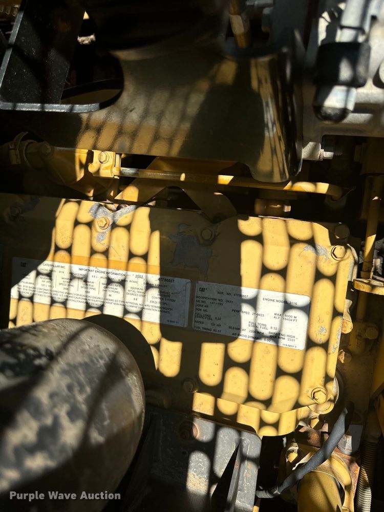 image for item EH4359 2002 Caterpillar 953C track loader