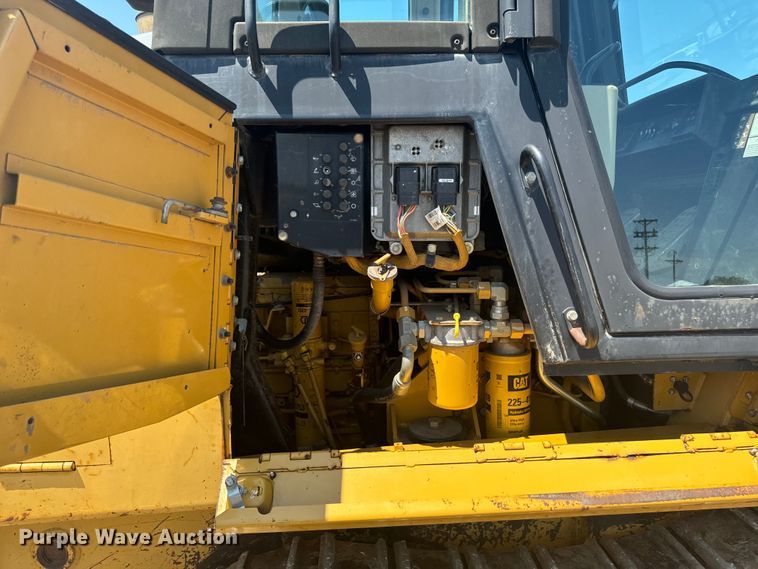 image for item EH4359 2002 Caterpillar 953C track loader
