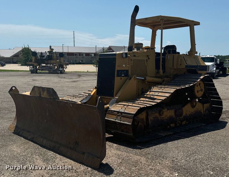 image for item EH4360 1993 Caterpillar  D5H dozer