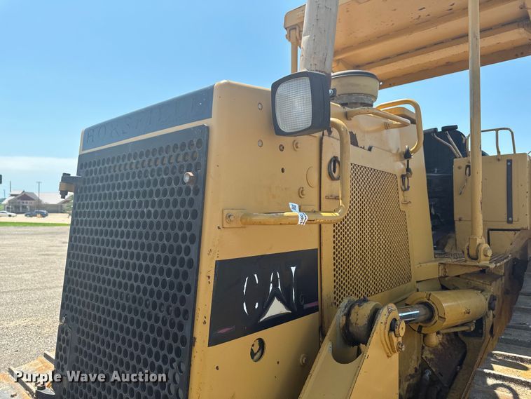 image for item EH4360 1993 Caterpillar  D5H dozer