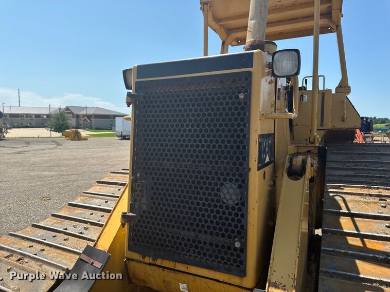 image for item EH4360 1993 Caterpillar  D5H dozer