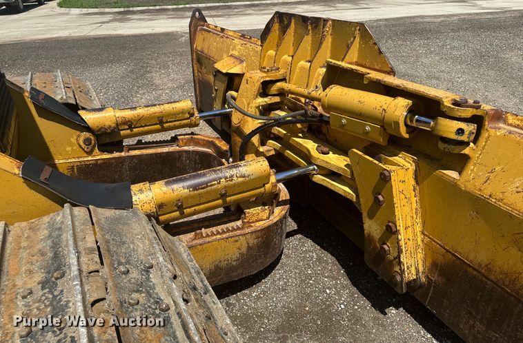 image for item EH4360 1993 Caterpillar  D5H dozer