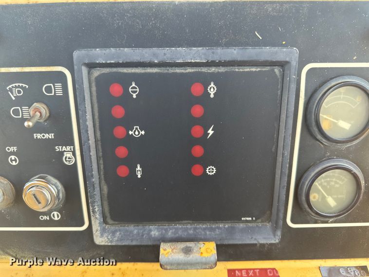 image for item EH4360 1993 Caterpillar  D5H dozer