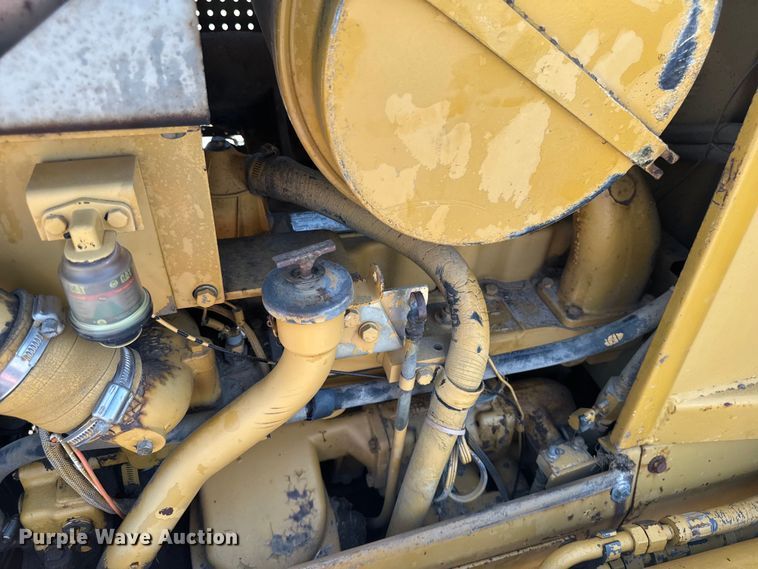 image for item EH4360 1993 Caterpillar  D5H dozer