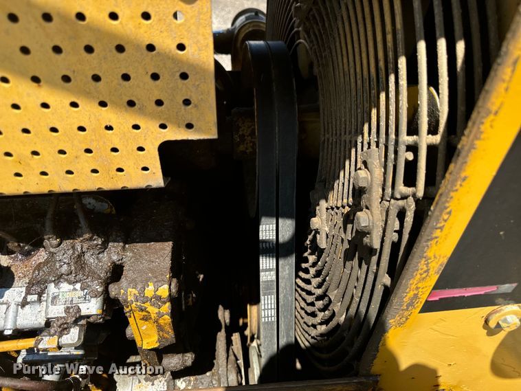 image for item EH4360 1993 Caterpillar  D5H dozer