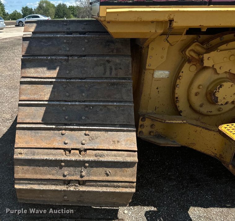 image for item EH4360 1993 Caterpillar  D5H dozer