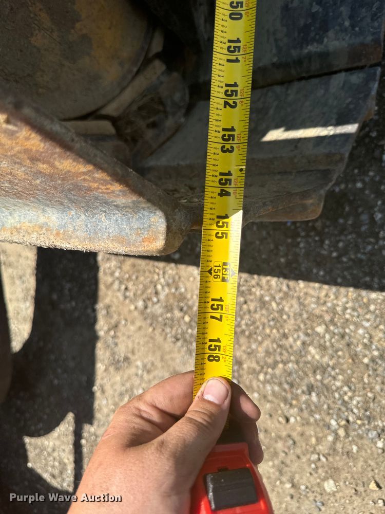 image for item EH4360 1993 Caterpillar  D5H dozer