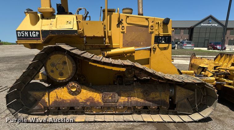 image for item EH4360 1993 Caterpillar  D5H dozer