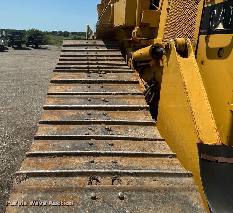 image for item EH4360 1993 Caterpillar  D5H dozer