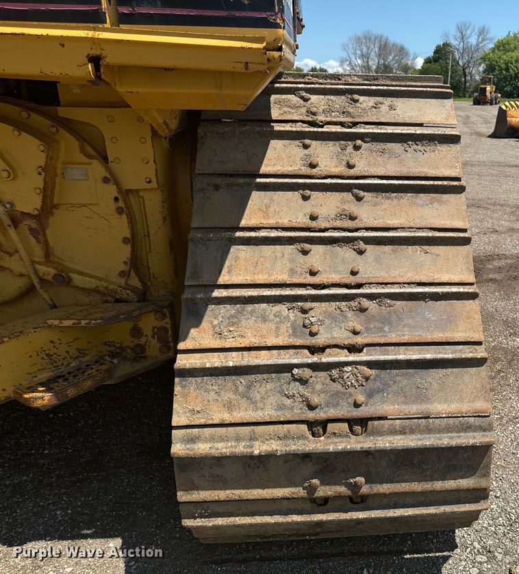 image for item EH4360 1993 Caterpillar  D5H dozer