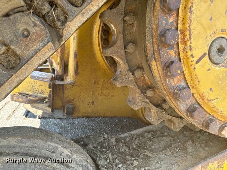 image for item EH4360 1993 Caterpillar  D5H dozer