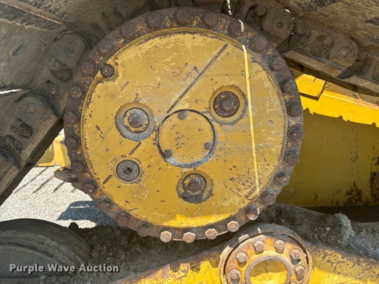 image for item EH4360 1993 Caterpillar  D5H dozer