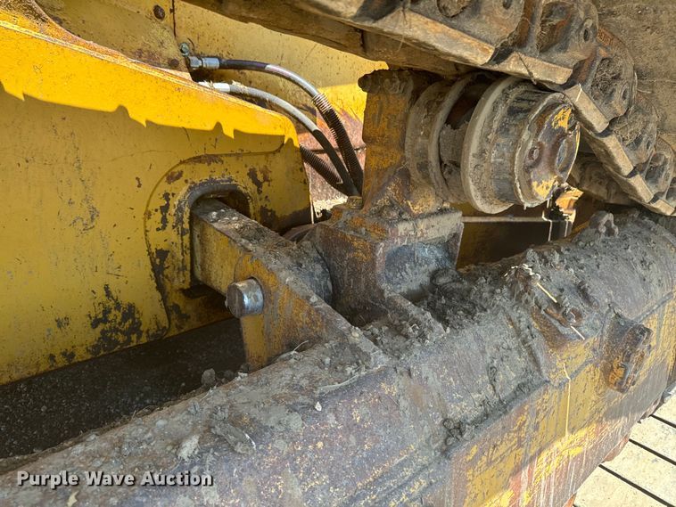 image for item EH4360 1993 Caterpillar  D5H dozer