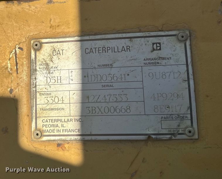 image for item EH4360 1993 Caterpillar  D5H dozer